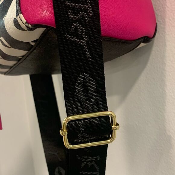 Betsey Johnson Pink and Black Satchel with Heart Print - Picture 8 of 16